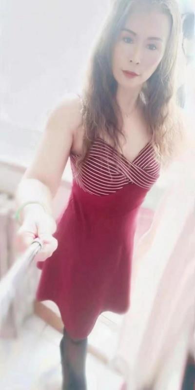 体验大屁股熟女清影 第2张