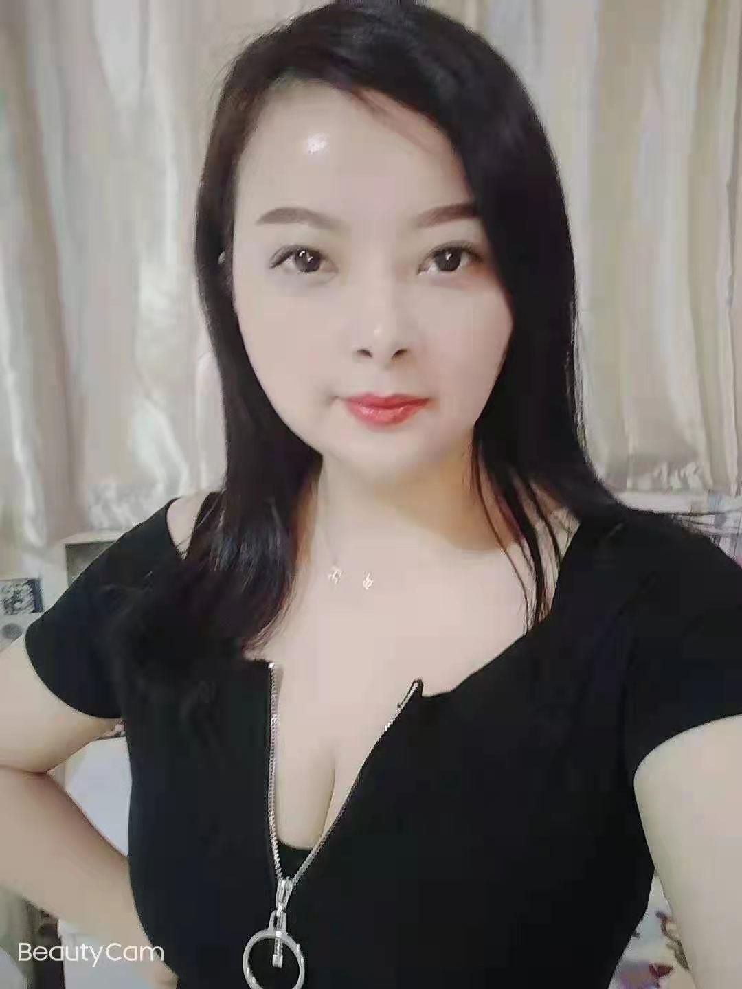 李家沱丰满少妇 第1张