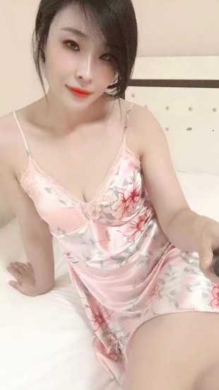 泻火系精品,苗条淑女,风情万种,大胸大长腿很有爆发力 第1张