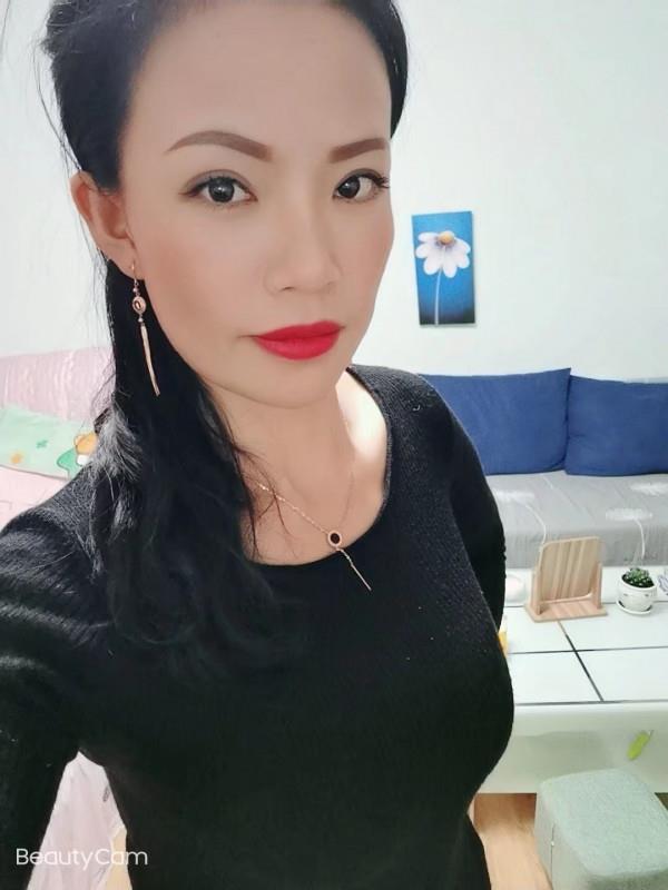 新亚洲的西北妞 第1张