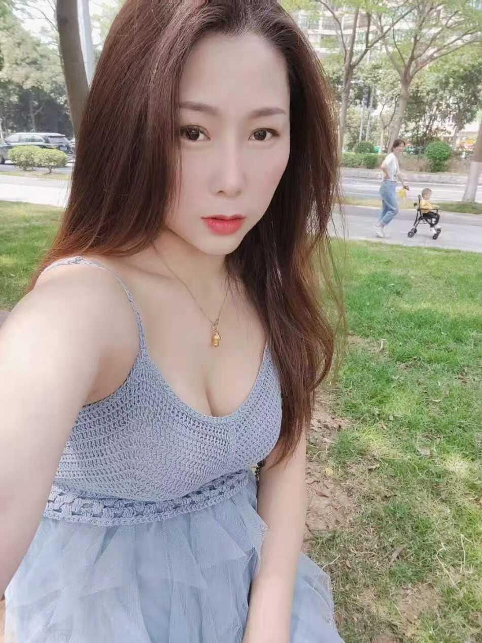 广州兼职员村少妇 第1张