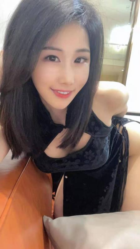 极品小蛮腰 第1张