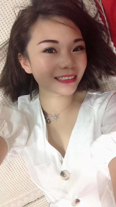 邻家女孩风骚妩媚 第1张