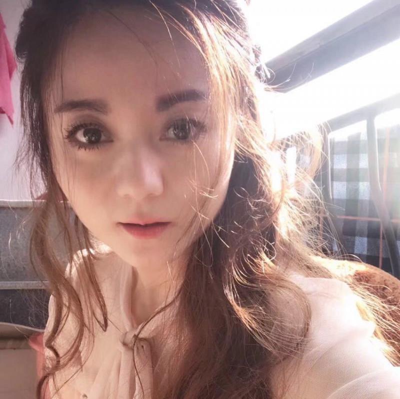 徐汇美女chole 第1张