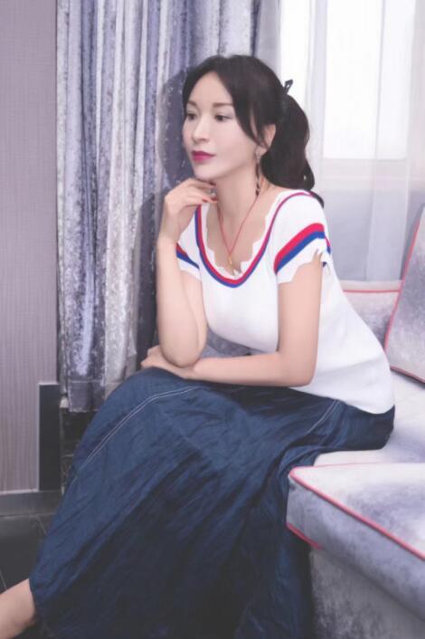 江宁性感熟女 第2张