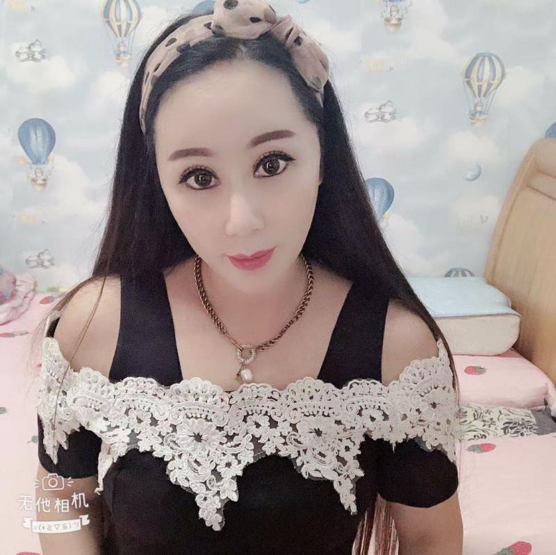 建邺区爆乳熟女 第3张