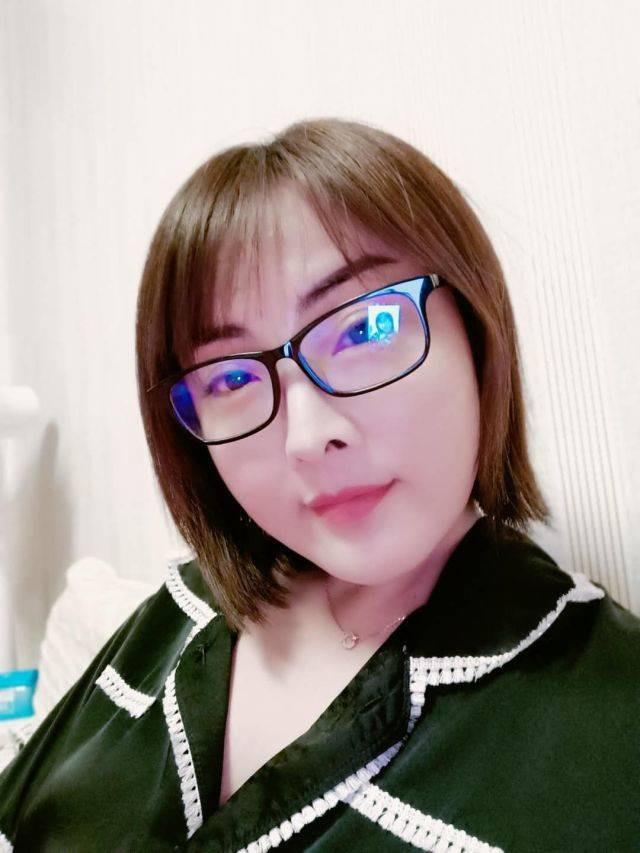 萧山市北服务系轻熟妹子 第2张
