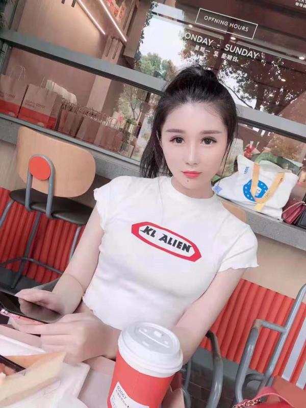 刚下海的妹纸 第2张