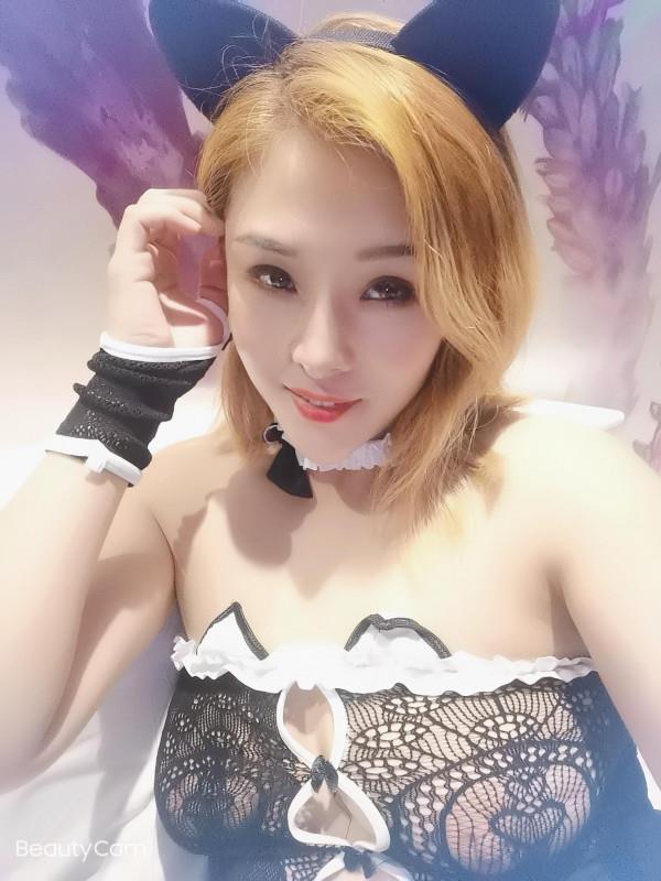 迷人小姐姐 第1张