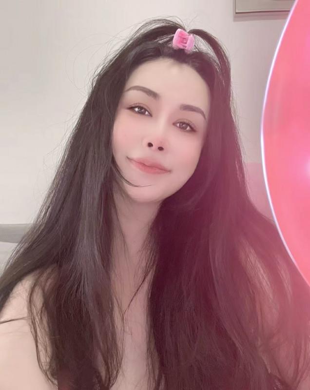 欧美风小姐姐 第1张