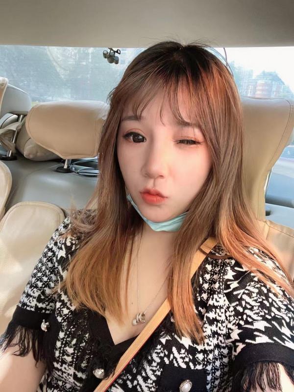 长腿美美 第1张