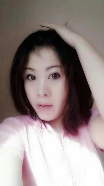 温柔轻熟大长腿 第1张