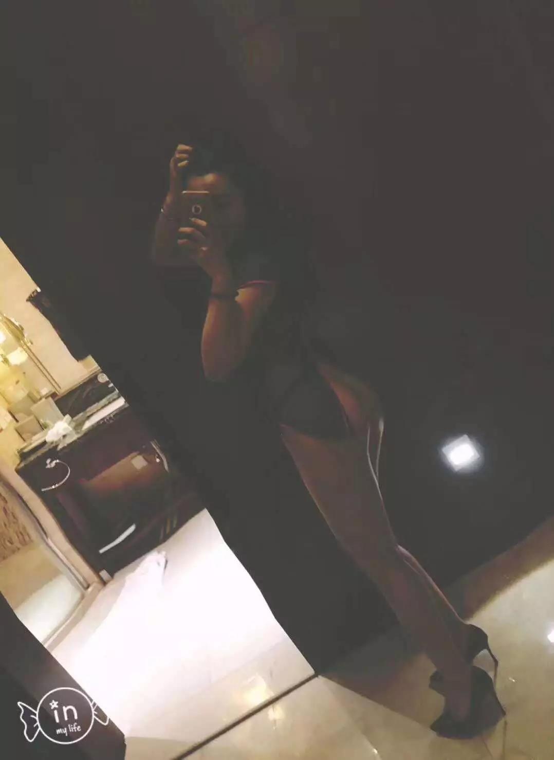 滨江/拱墅翘臀白皙女神 第1张