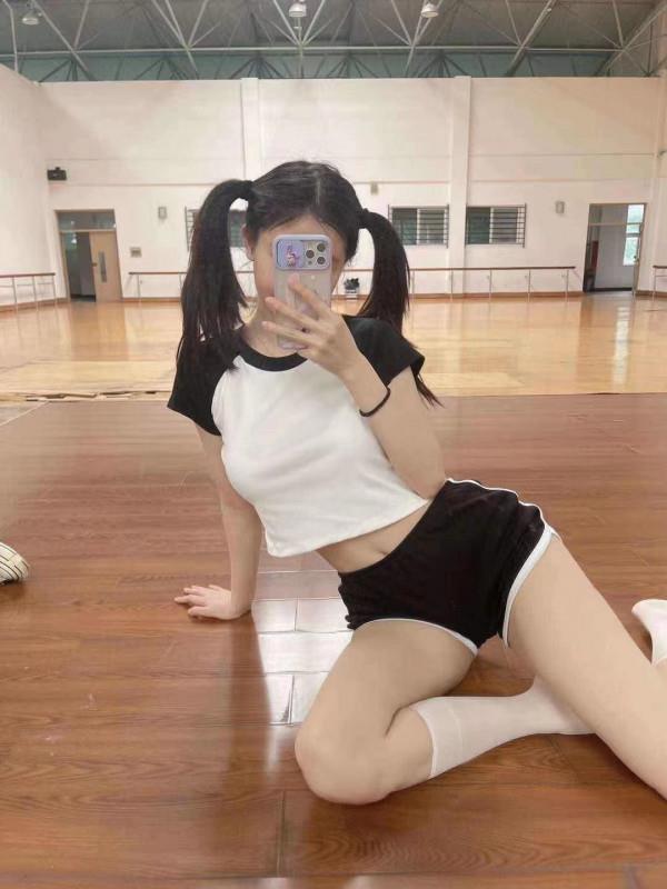 虹悦城小姐姐年轻 第3张