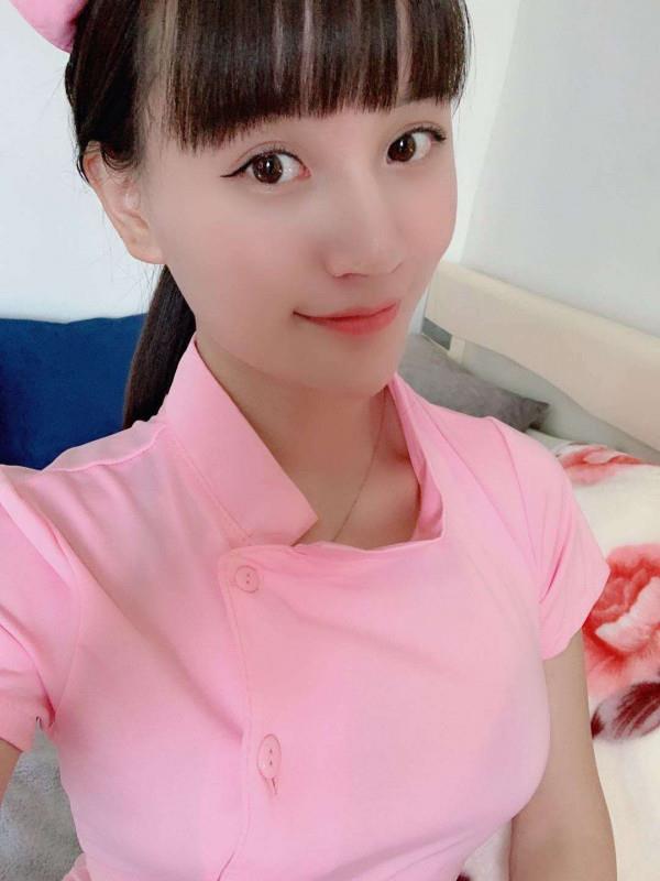 可以换装的妹子 第3张
