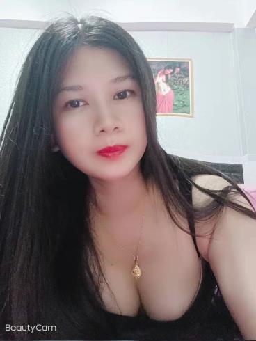 罗湖大奶少妇 第1张