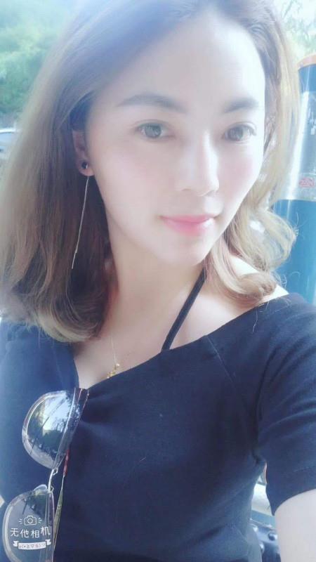 难忘的肉感姐姐 第3张