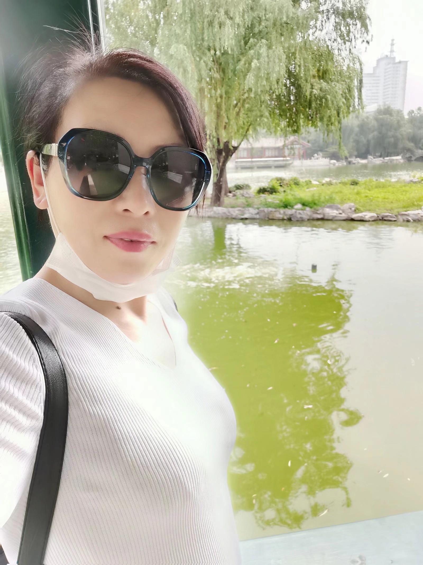 双桥熟女浅笑心柔 第1张
