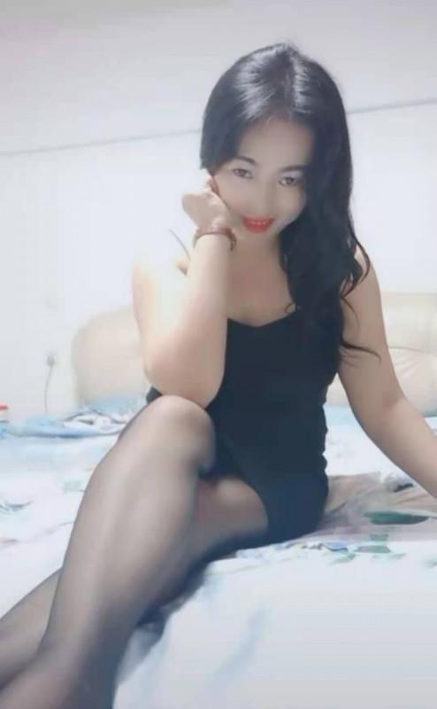 松江大奶熟女 第1张