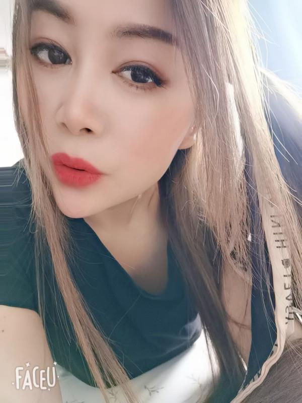 普陀熟女佳佳 第2张