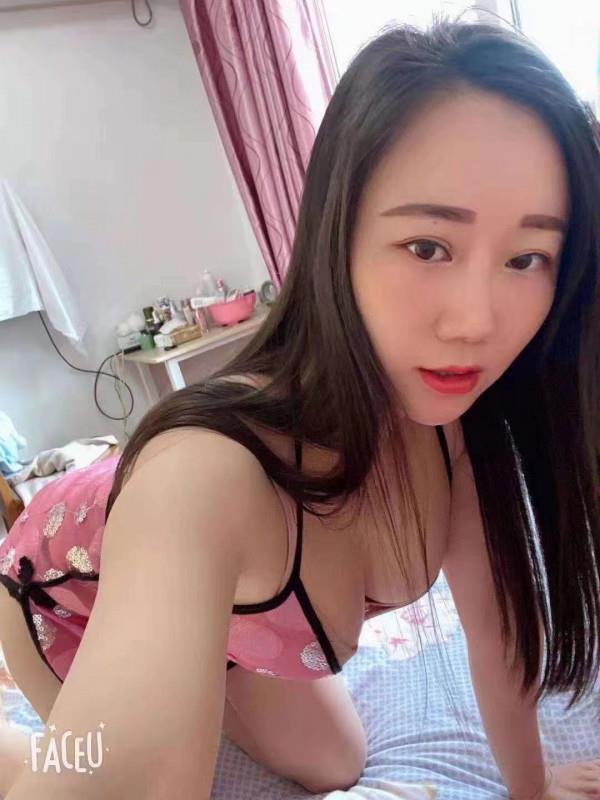 静安伊伊 第1张