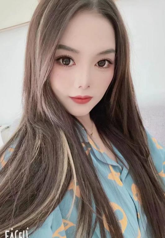 颜值在线小妮 第1张