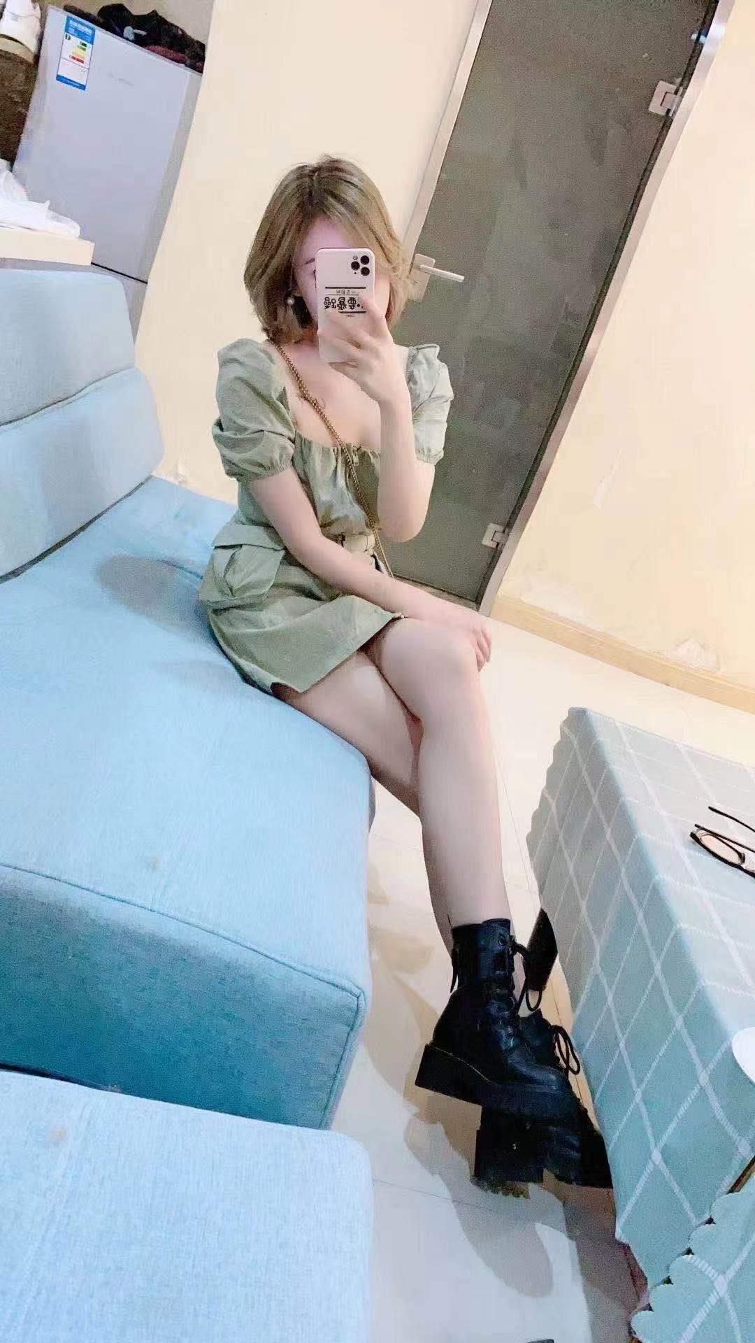 杭州很爽的菇凉 第1张