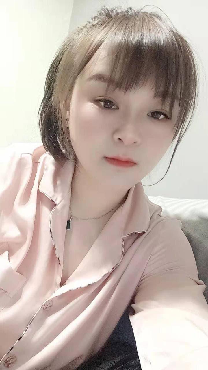 武汉服务系少妇 第1张