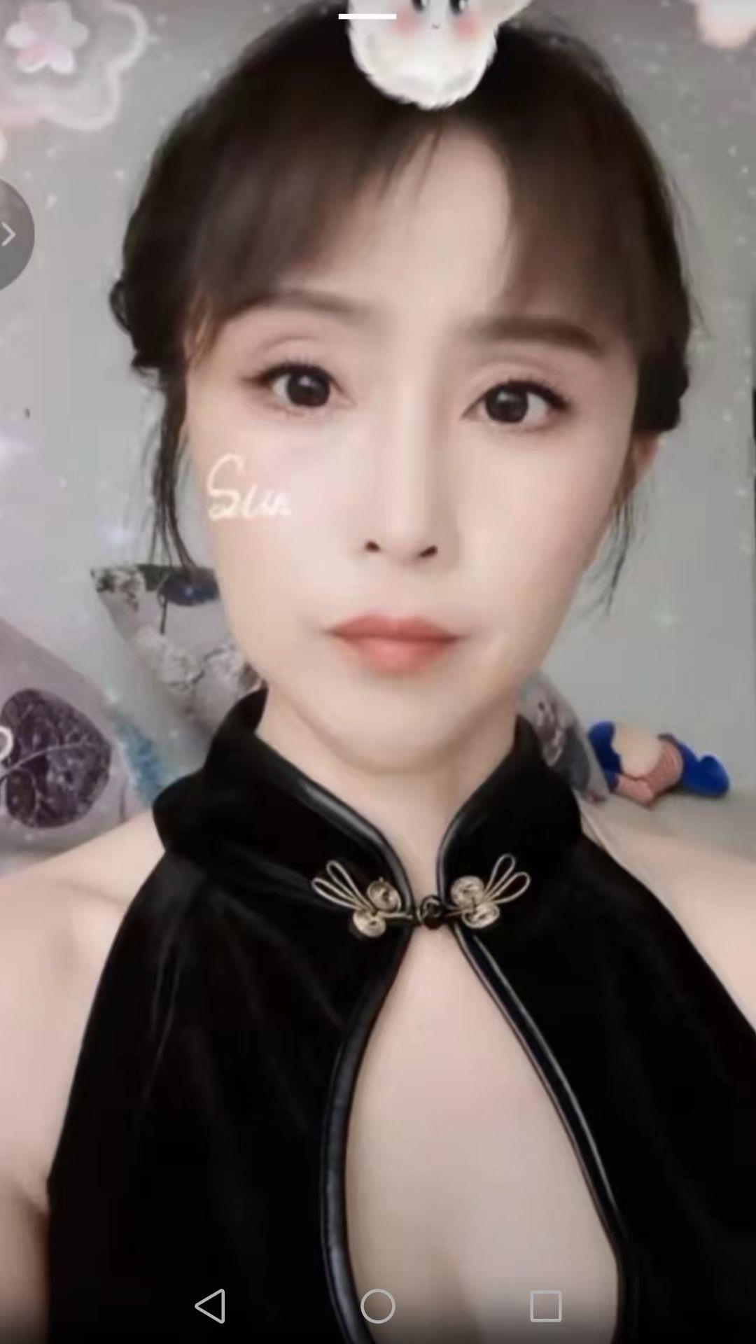 千山路熟女 第1张