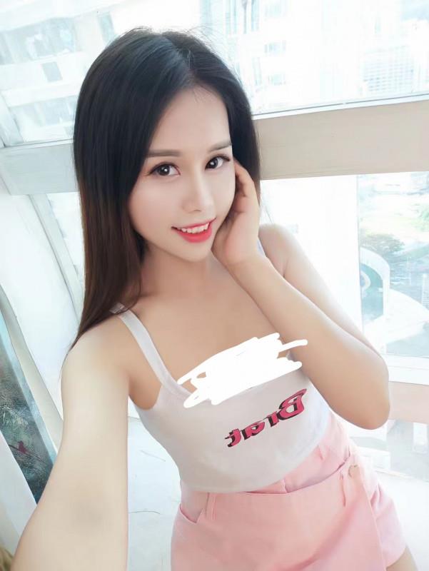 西乡卸货少妇 第1张