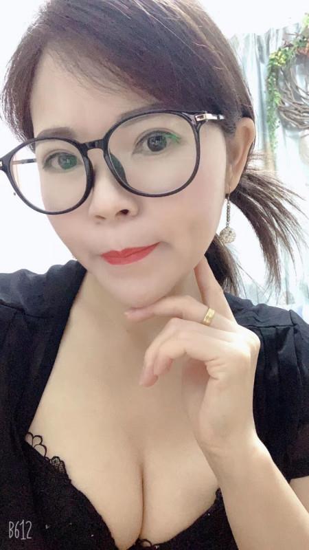 风韵熟女紫秋 第1张