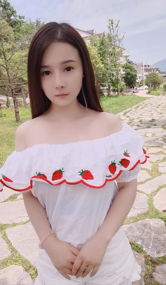 海珠温柔体贴的苏曼 第3张