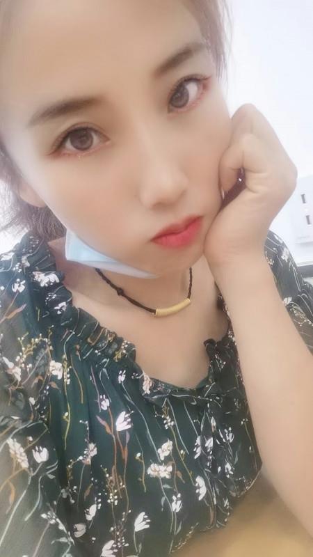 玲珑小巧妹子 第1张