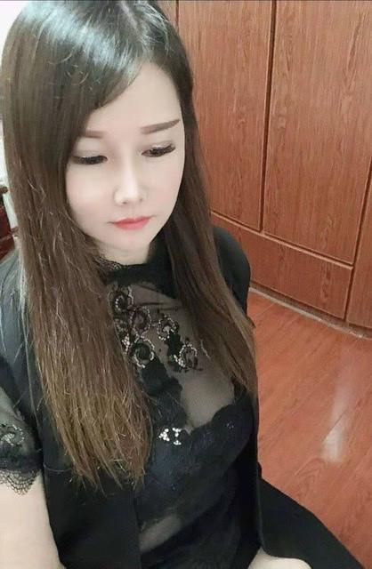 价格实惠的小骚妇 第1张