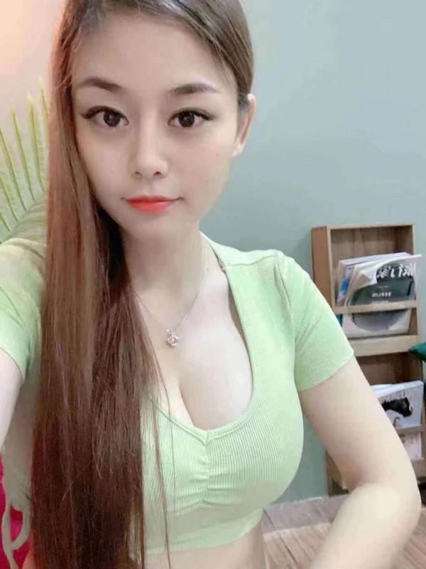 良家大胸妹 第1张