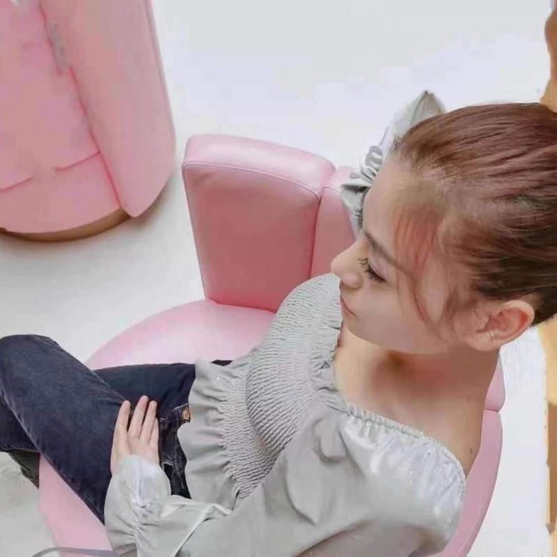 良家大胸妹 第2张