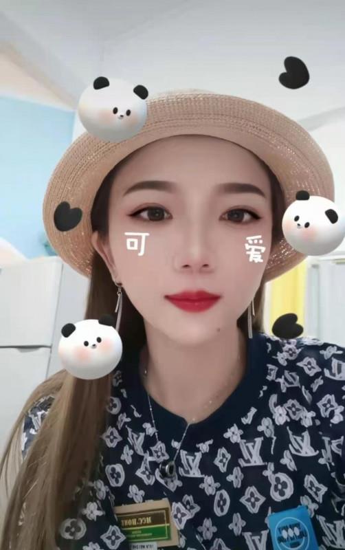 珠村小姐姐 第1张