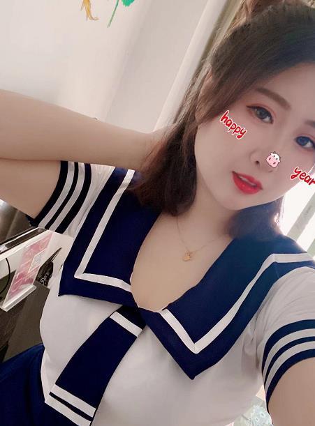 38D胸大南山妹子 第1张
