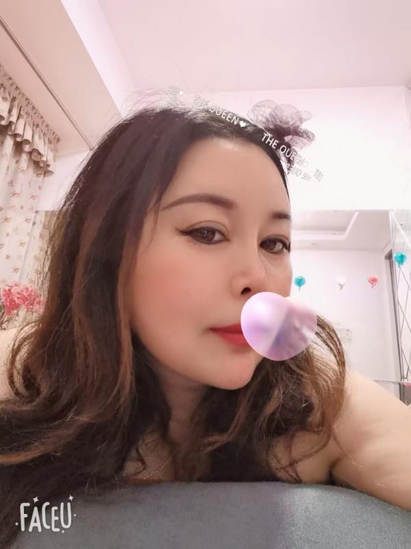 成都大臀妇 第1张