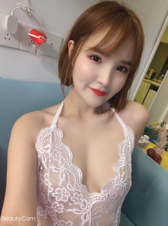 像混血年轻妹子 第1张