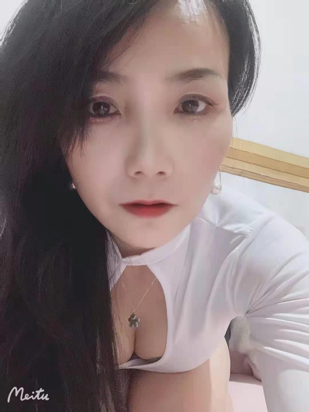 三墩少妇欲望特别强 第1张