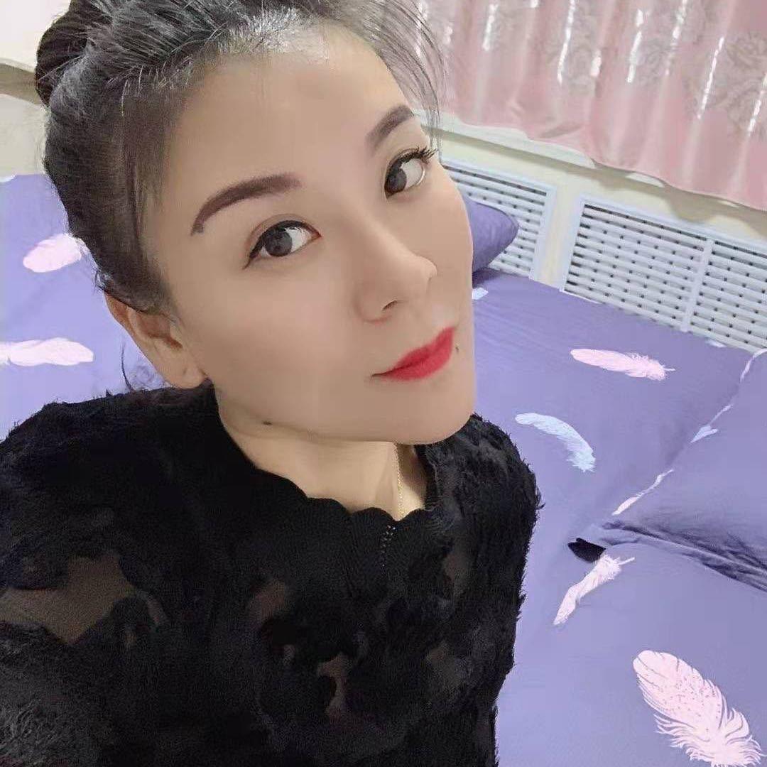 扬州e杯大胸女 第1张