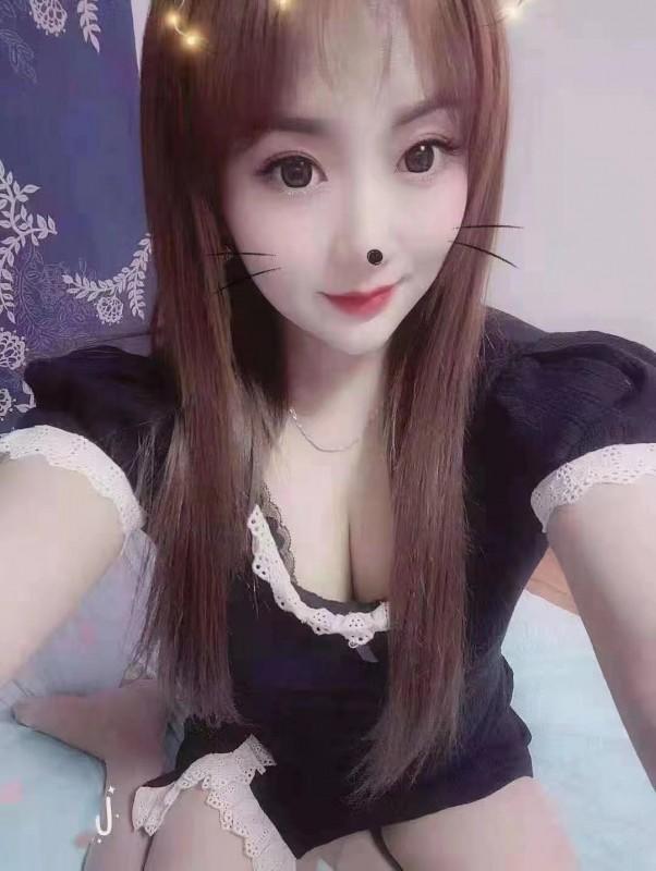 丫头邻家小媳妇 第2张