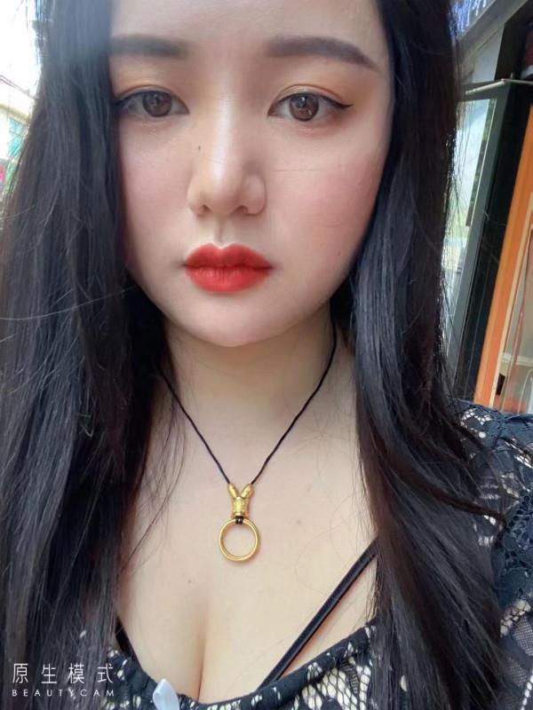 张家港喷水小妹 第2张
