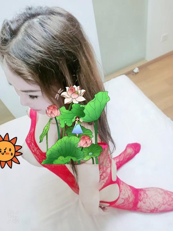 服务好的大胸熟女 第2张