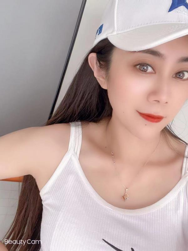 市北长腿三精小姐姐 第1张