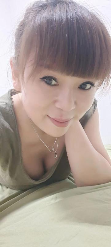 三墩轻熟静静 第1张