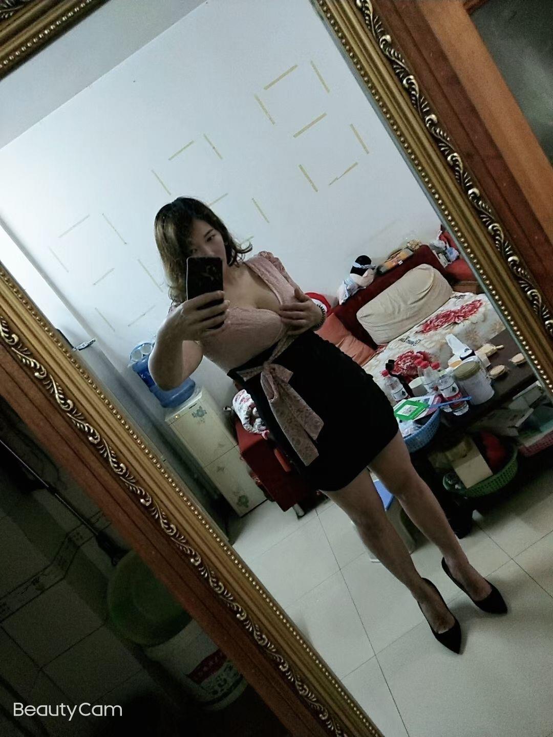 观音桥丰满熟女玫玫 第1张