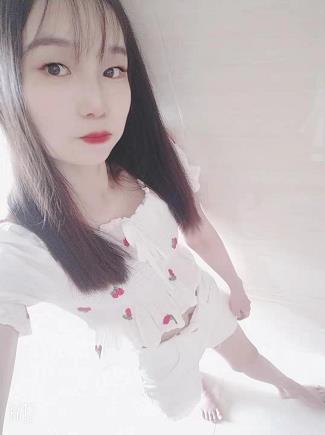 性感小妹身材不错 第1张