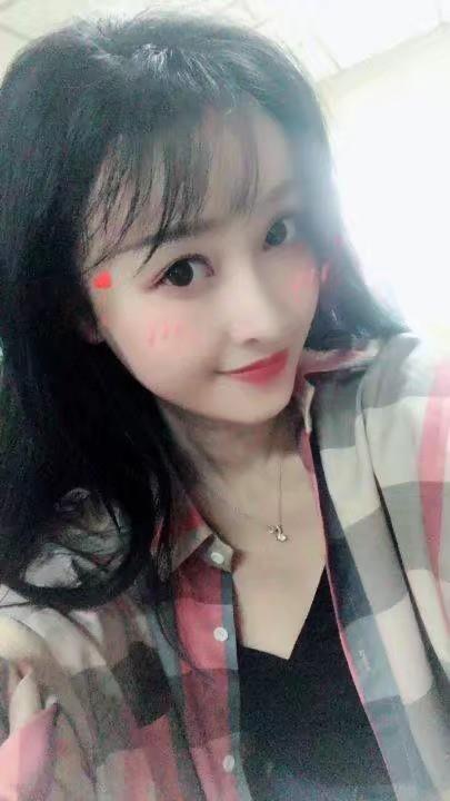 伊伊 第1张